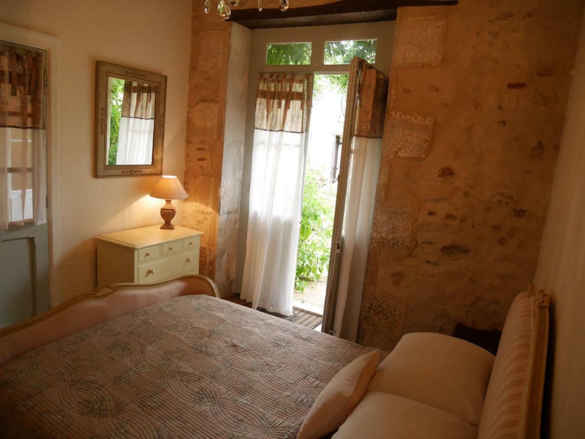 몽모리옹 L'Arbre D'Ange B&B 외부 사진