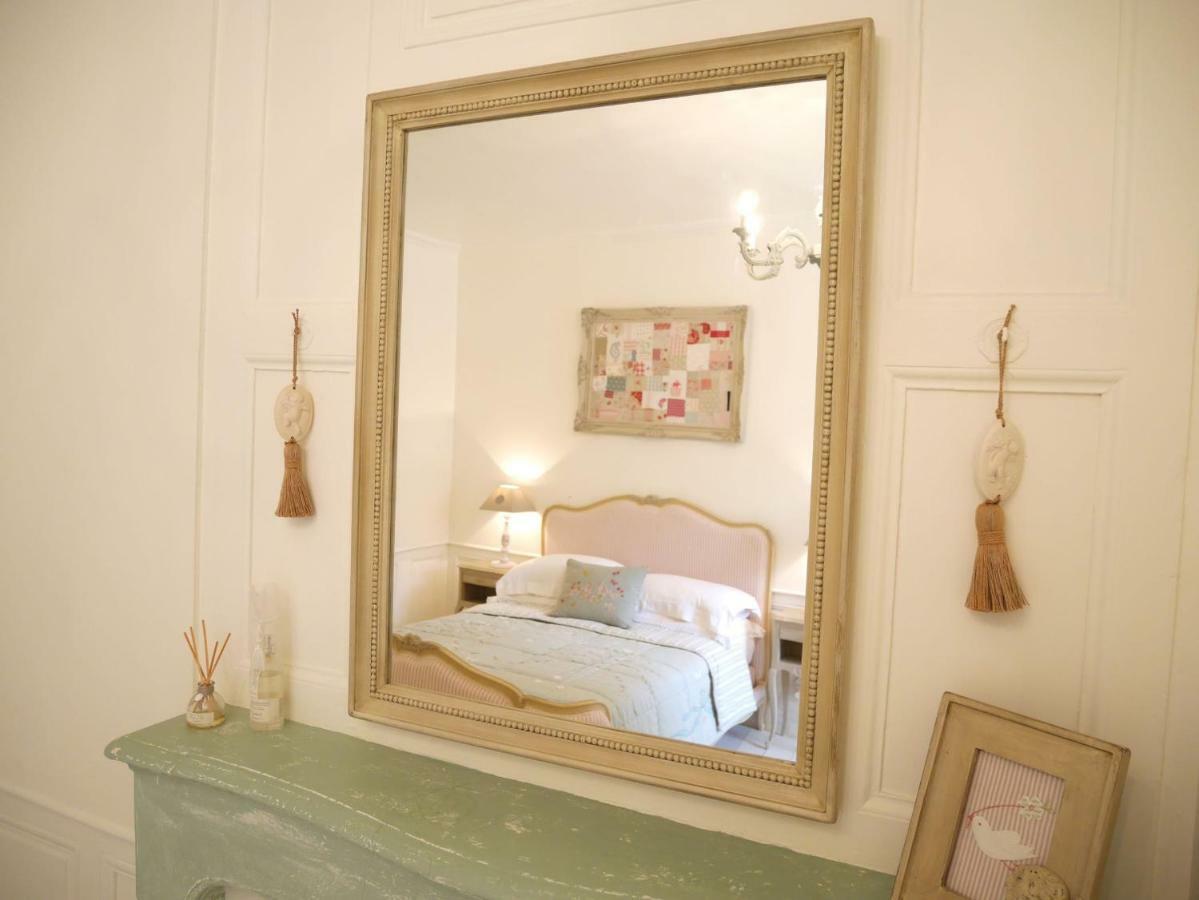 몽모리옹 L'Arbre D'Ange B&B 외부 사진