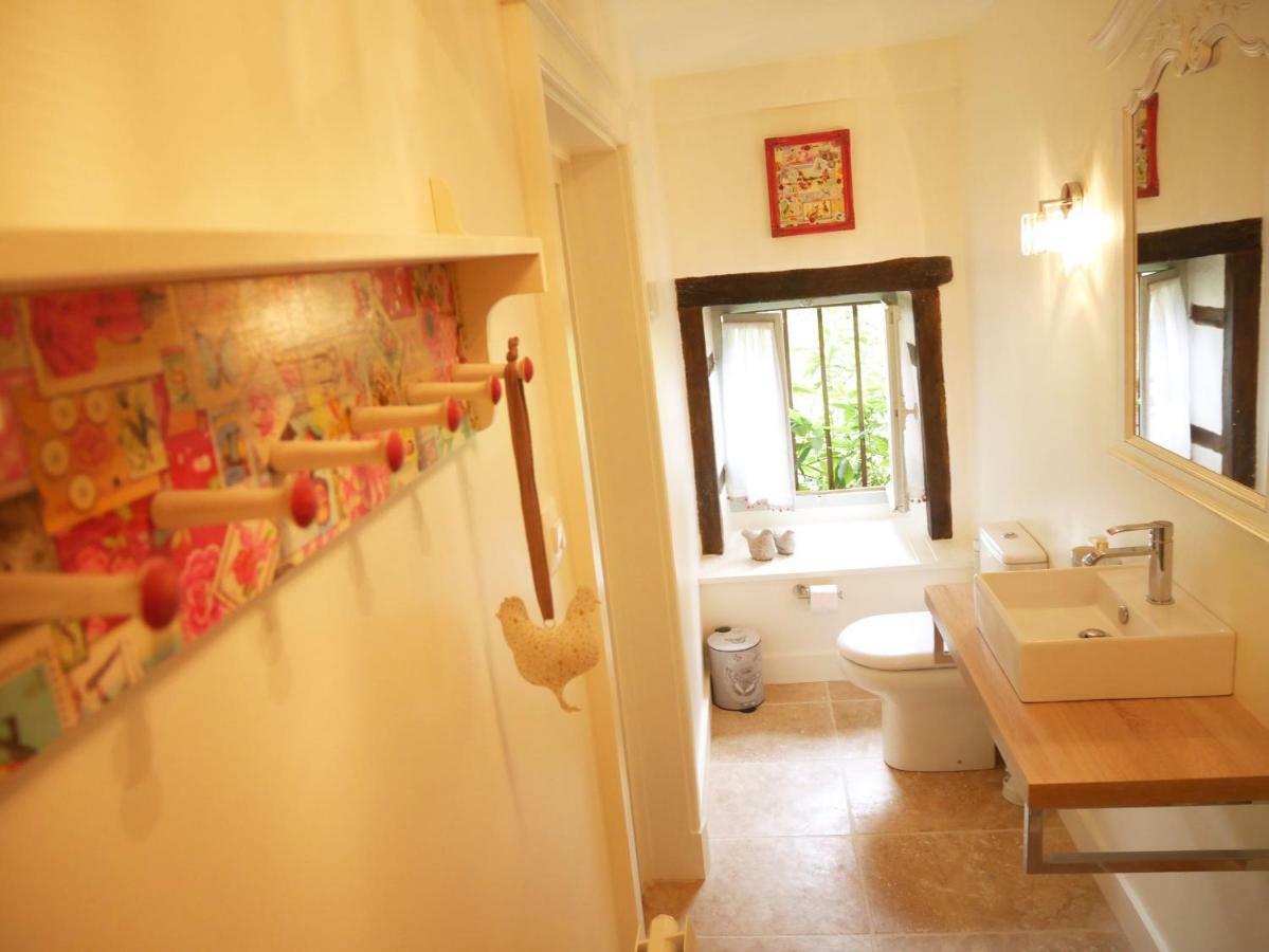 몽모리옹 L'Arbre D'Ange B&B 외부 사진