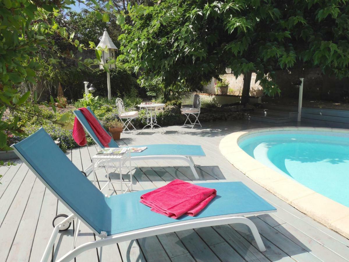 몽모리옹 L'Arbre D'Ange B&B 외부 사진