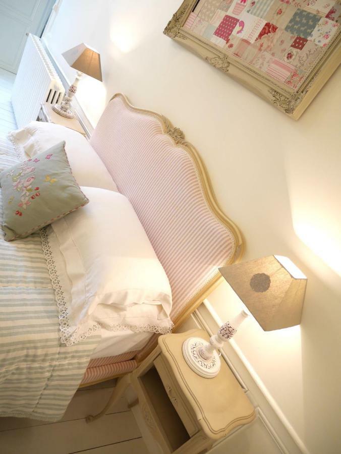 몽모리옹 L'Arbre D'Ange B&B 외부 사진