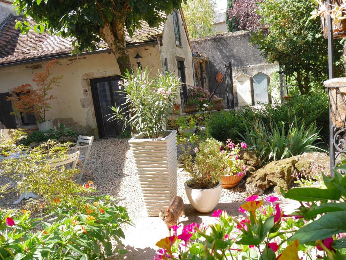 몽모리옹 L'Arbre D'Ange B&B 외부 사진