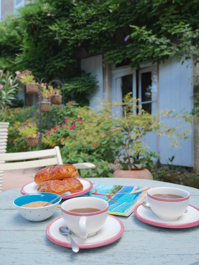 몽모리옹 L'Arbre D'Ange B&B 외부 사진