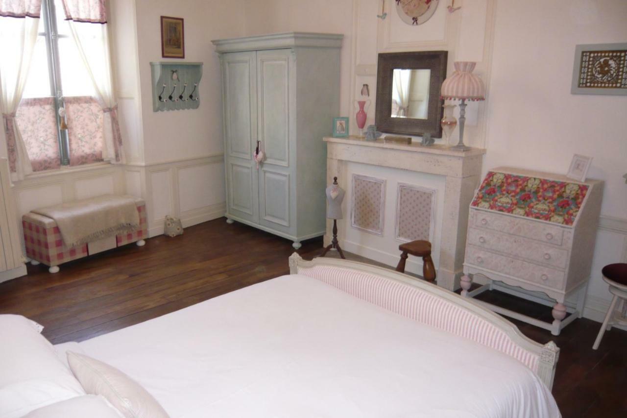 몽모리옹 L'Arbre D'Ange B&B 외부 사진
