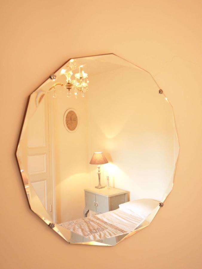 몽모리옹 L'Arbre D'Ange B&B 외부 사진